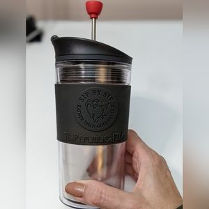 Republic of Tea 12oz Sip by Sip Travel Tea Press, Clear & Black, Original Owner